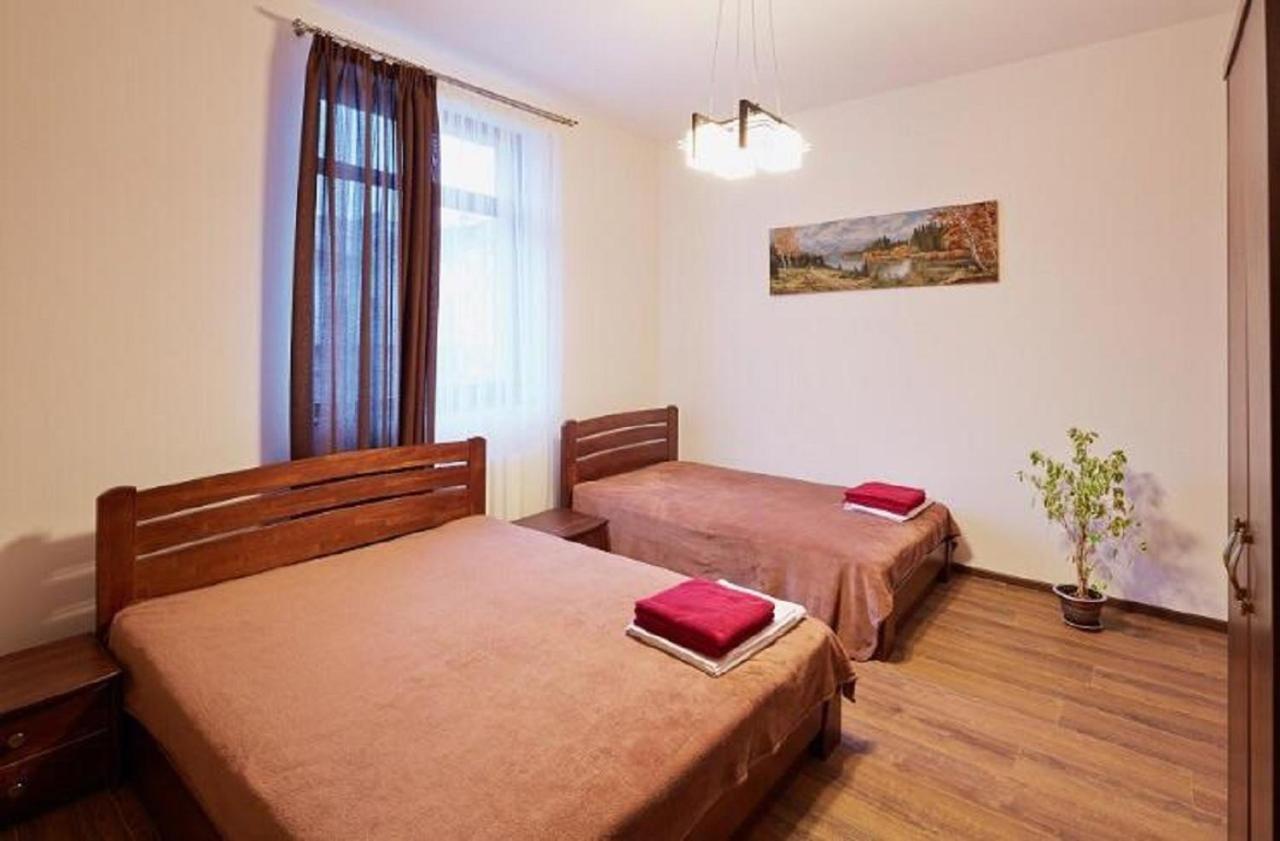 Apartment On Lychakivska Leopoli Esterno foto